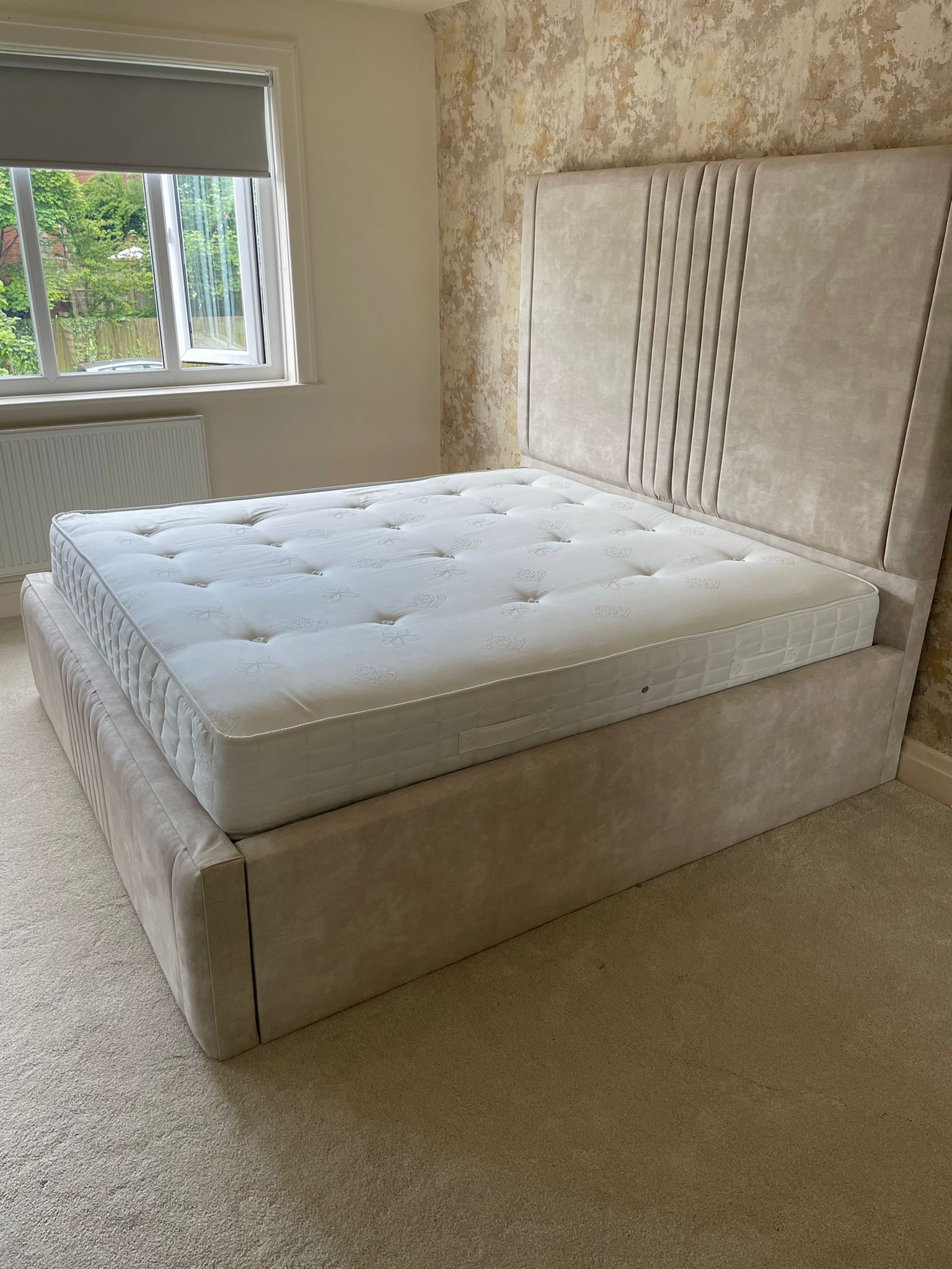 Luxury Milan bed Plush Velvet Bed with Luxury Headboard